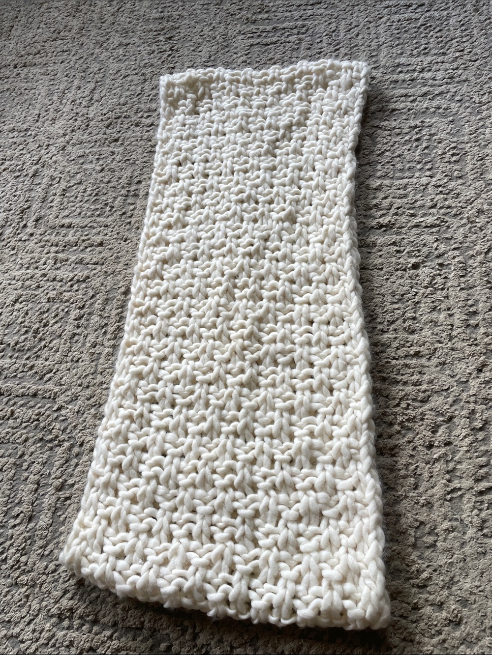 Chunky Knit Cream Women’s Sweater Scarf